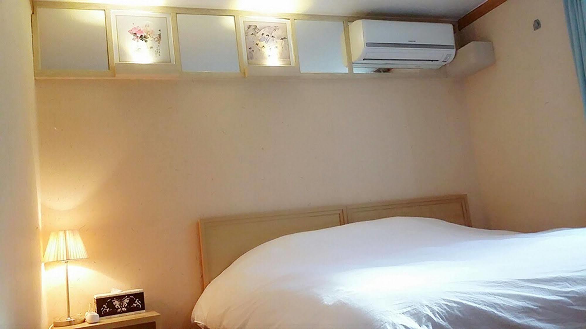Jeonju Tourist Hotel Buitenkant foto